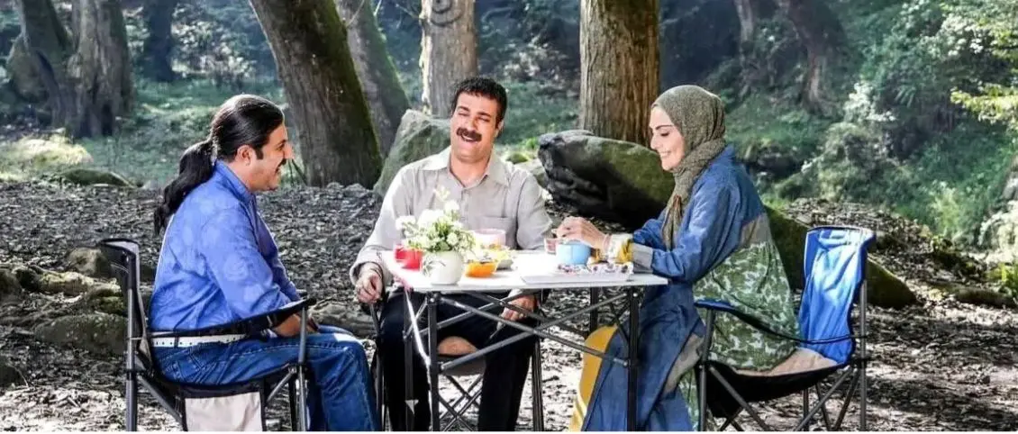 بالاخره ارسطو و شری «دلارای سنگ آسمانی» را گرفتند! بالاخره ارسطو و شری «دلارای سنگ آسمانی» را گرفتند!