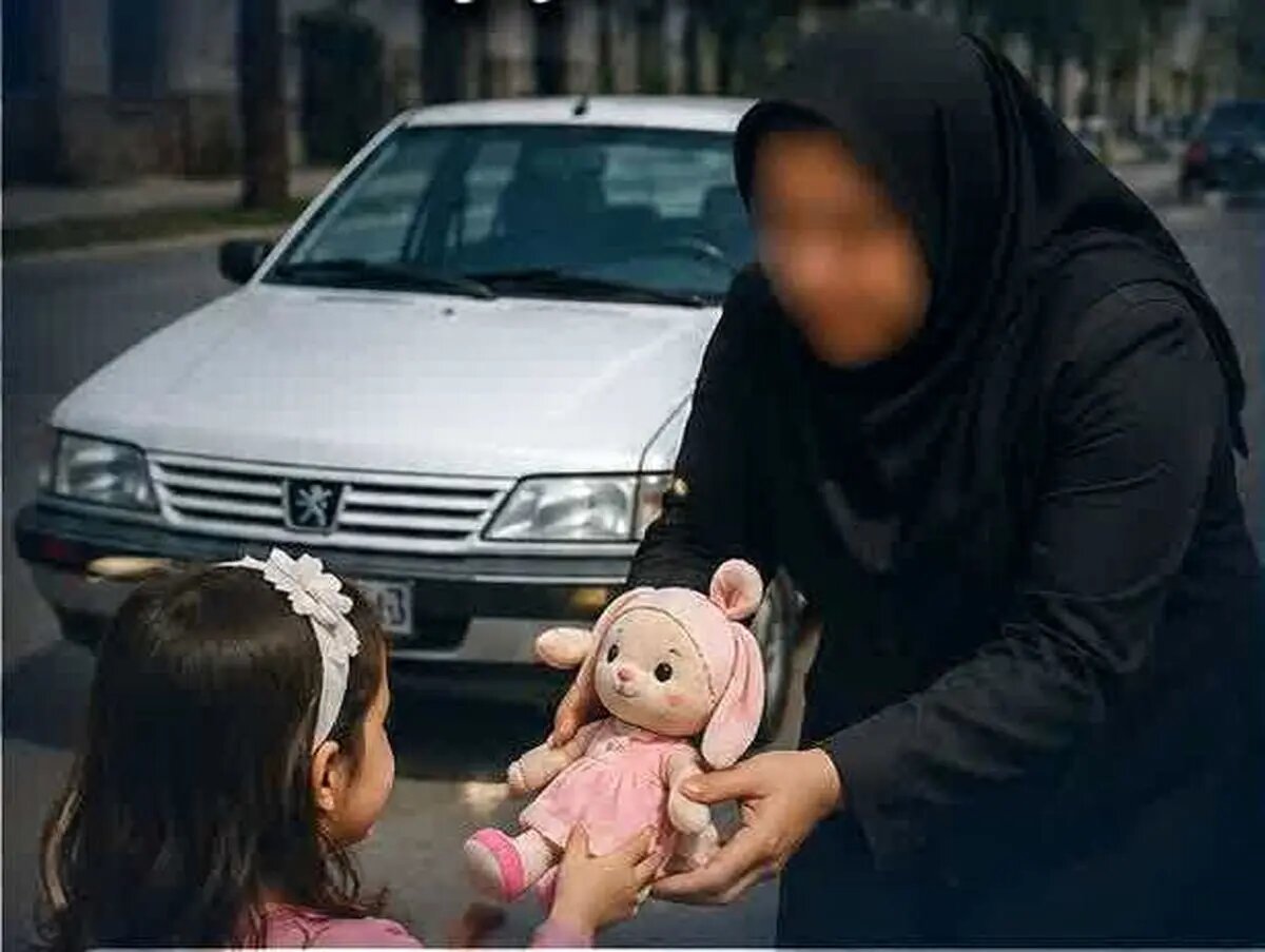 ترفند ۲ زن برای سرقت از یک کودک ترفند ۲ زن برای سرقت از یک کودک