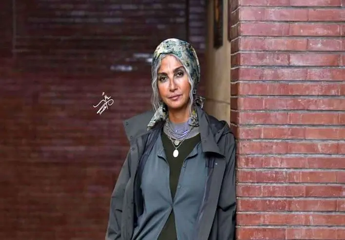 تصویر جدید رویا جاویدنیا با استایلی متفاوت در یک مراسم / چهره خاص و جذاب تصویر جدید رویا جاویدنیا با استایلی متفاوت در یک مراسم / چهره خاص و جذاب