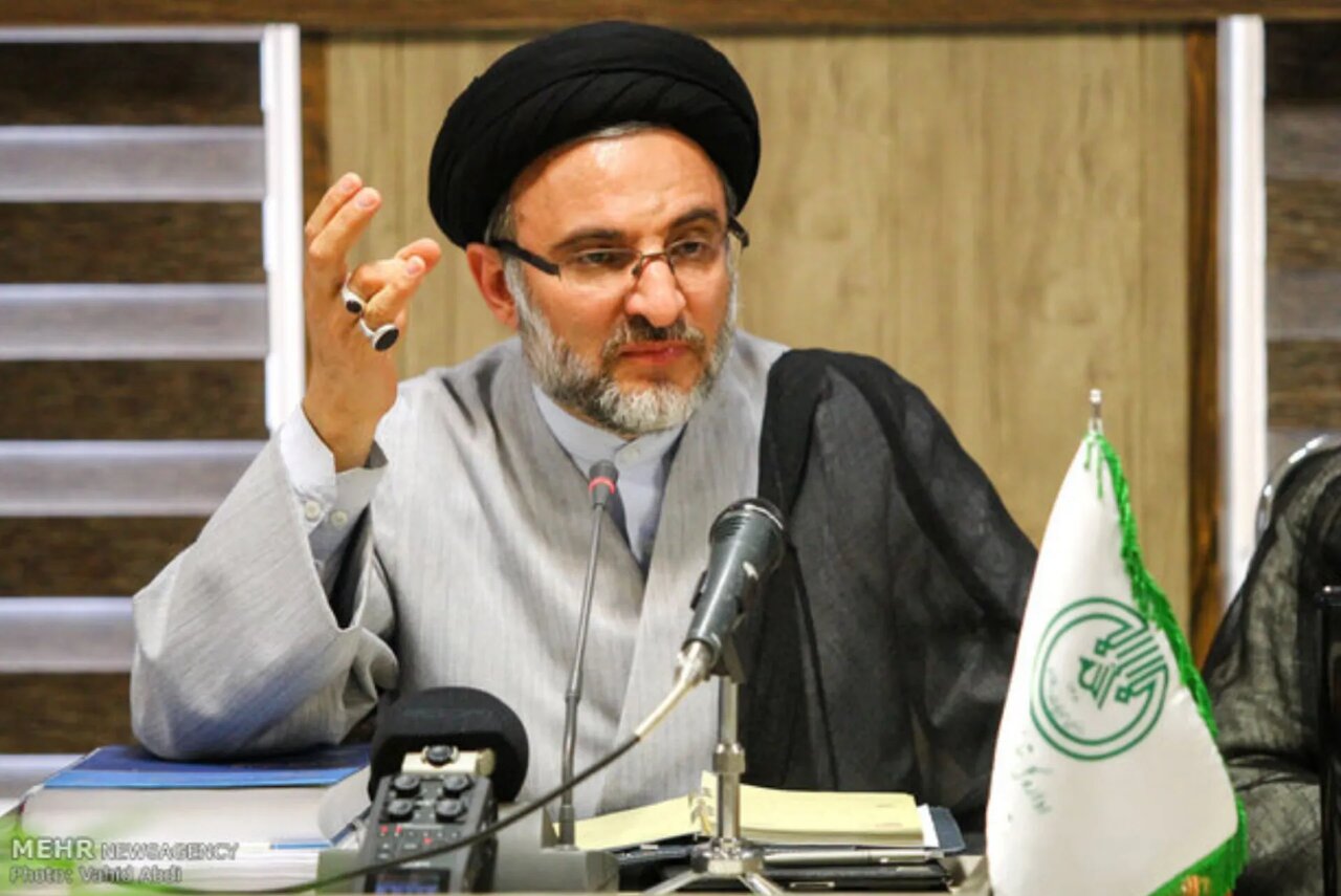 رئیس اوقاف: اینکه رهبر انقلاب گفتند «علی‌الوصول نظر دیگری دارم»، یعنی مجوز رهبری مشروط است