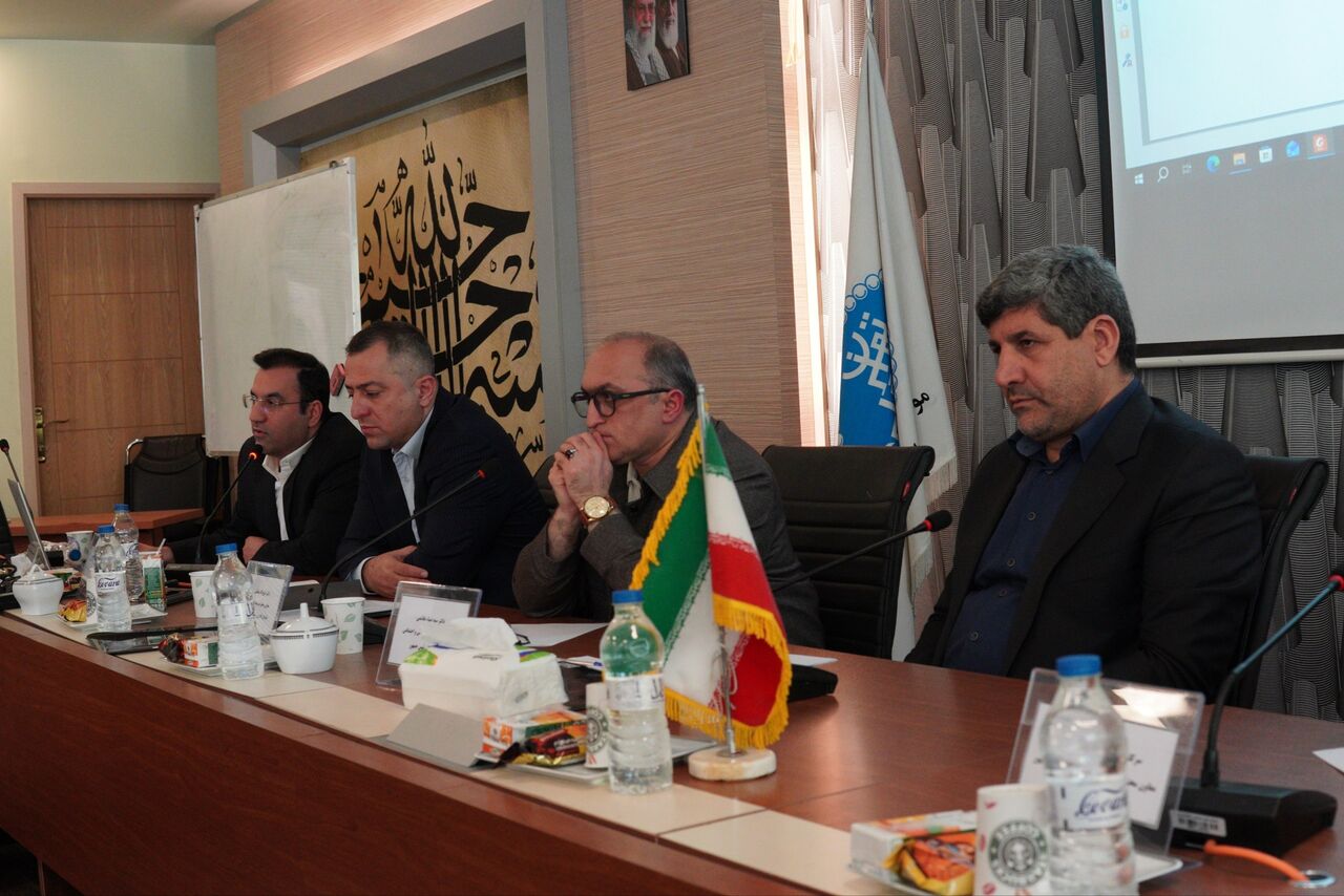 روند صعودی سن مدیران؛ زنگ خطر برای آینده حکمرانی روند صعودی سن مدیران؛ زنگ خطر برای آینده حکمرانی