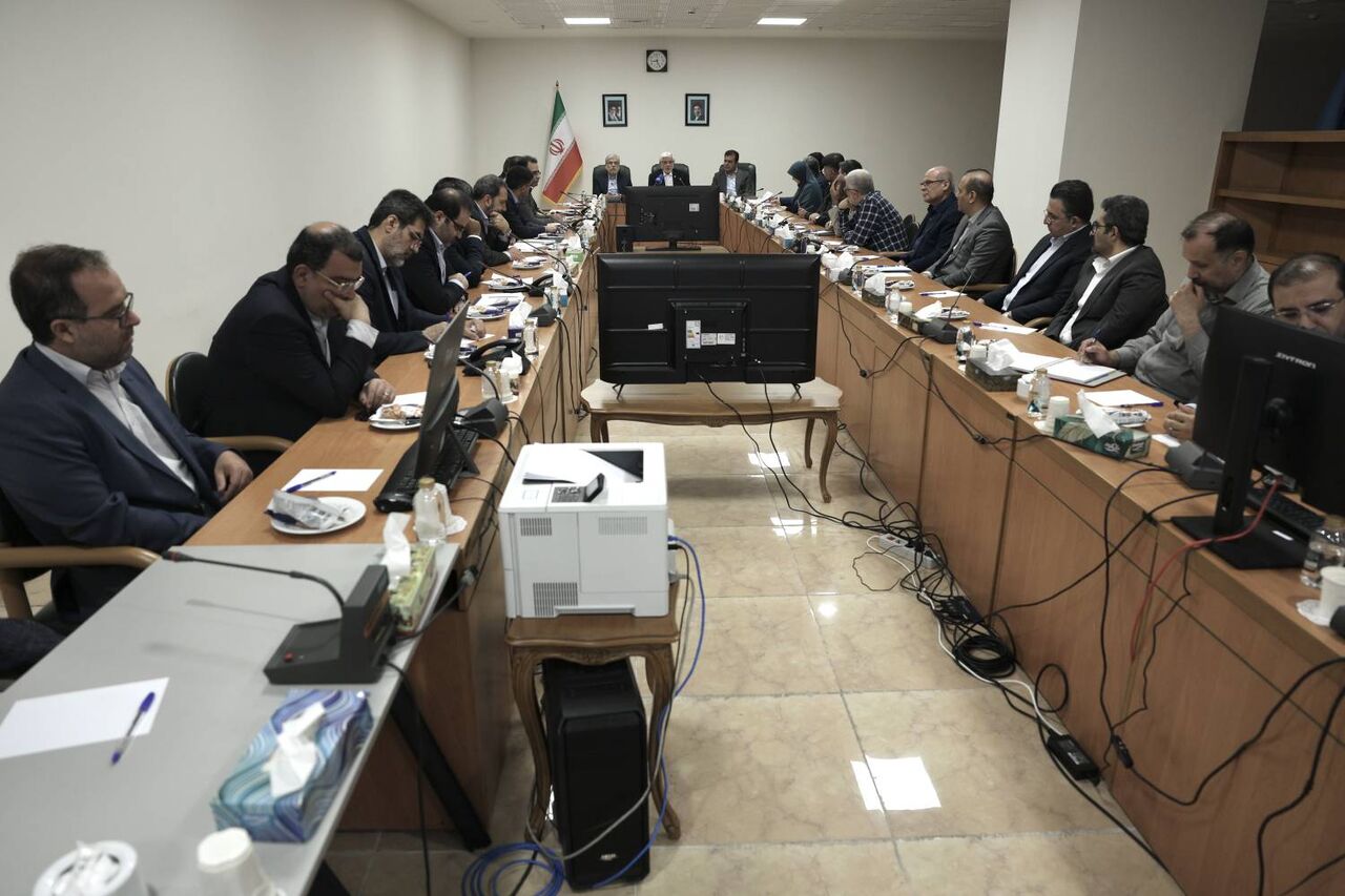 عارف: بازگشایی اینترنت تنها بخشی از مأموریت ستاد فضای مجازی است عارف: بازگشایی اینترنت تنها بخشی از مأموریت ستاد فضای مجازی است