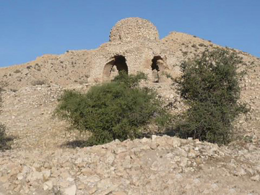 ماجرای دزدی ستون های آتشکده ساسانی ماجرای دزدی ستون های آتشکده ساسانی
