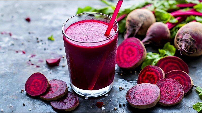 معجزه آب چغندر برای کاهش فشارخون افراد مسن معجزه آب چغندر برای کاهش فشارخون افراد مسن