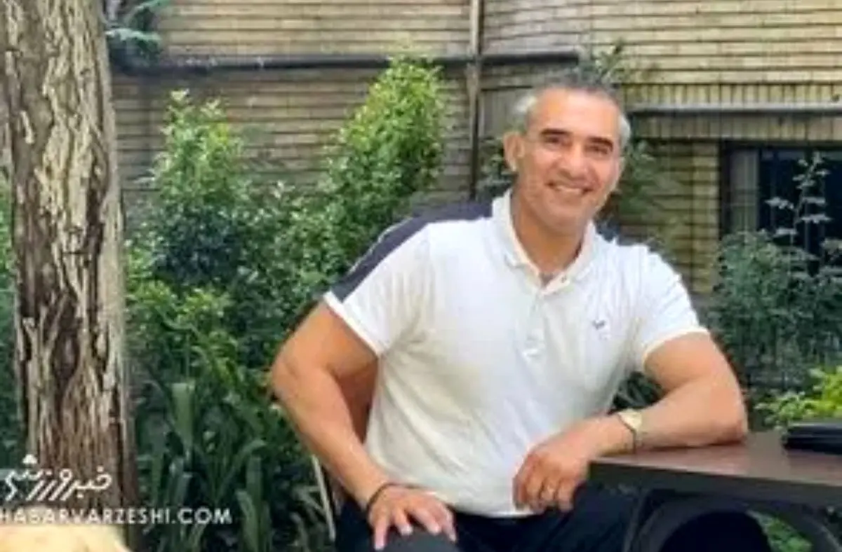 ملاقات خاطره‌انگیز احمدرضا عابدزاده با مهاجم تیم ملی