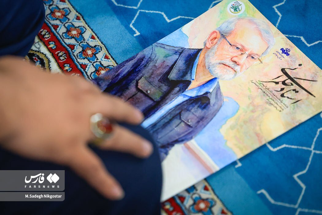 نصب سنگ مزار شهیدان لاریجانی+ تصاویر نصب سنگ مزار شهیدان لاریجانی+ تصاویر