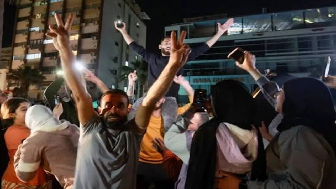 هشدار تند قرارگاه خاتم به اسرائیل/ اگر حملات علیه جنوب لبنان ادامه یابد، پاسخ سخت خواهیم داد هشدار تند قرارگاه خاتم به اسرائیل/ اگر حملات علیه جنوب لبنان ادامه یابد، پاسخ سخت خواهیم داد