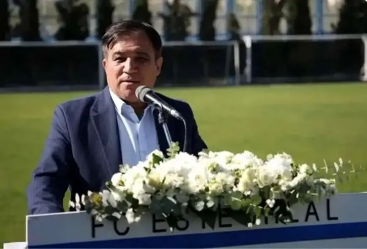۳ گزینه داخلی و خارجی برای نیمکت استقلال ۳ گزینه داخلی و خارجی برای نیمکت استقلال