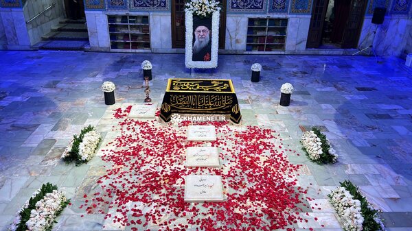 امکان زیارت مزار رهبر شهید انقلاب امشب فراهم می‌شود