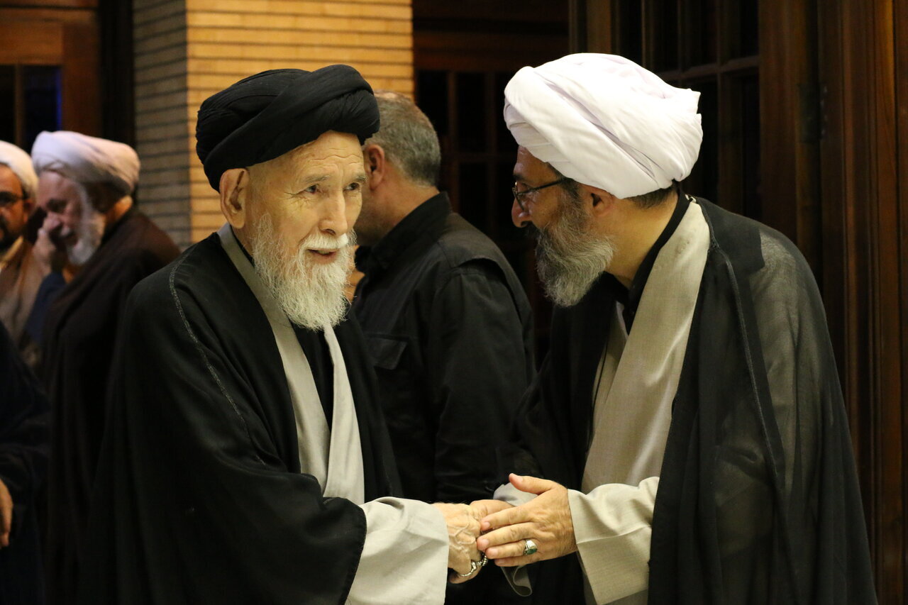 بزرگداشت رهبر شهید و شهدای جنگ رمضان در تهران/ کدام نمایندگان مجلس حضور داشتند؟/ آقای نایب رییس هم بود + تصاویر بزرگداشت رهبر شهید و شهدای جنگ رمضان در تهران/ کدام نمایندگان مجلس حضور داشتند؟/ آقای نایب رییس هم بود + تصاویر