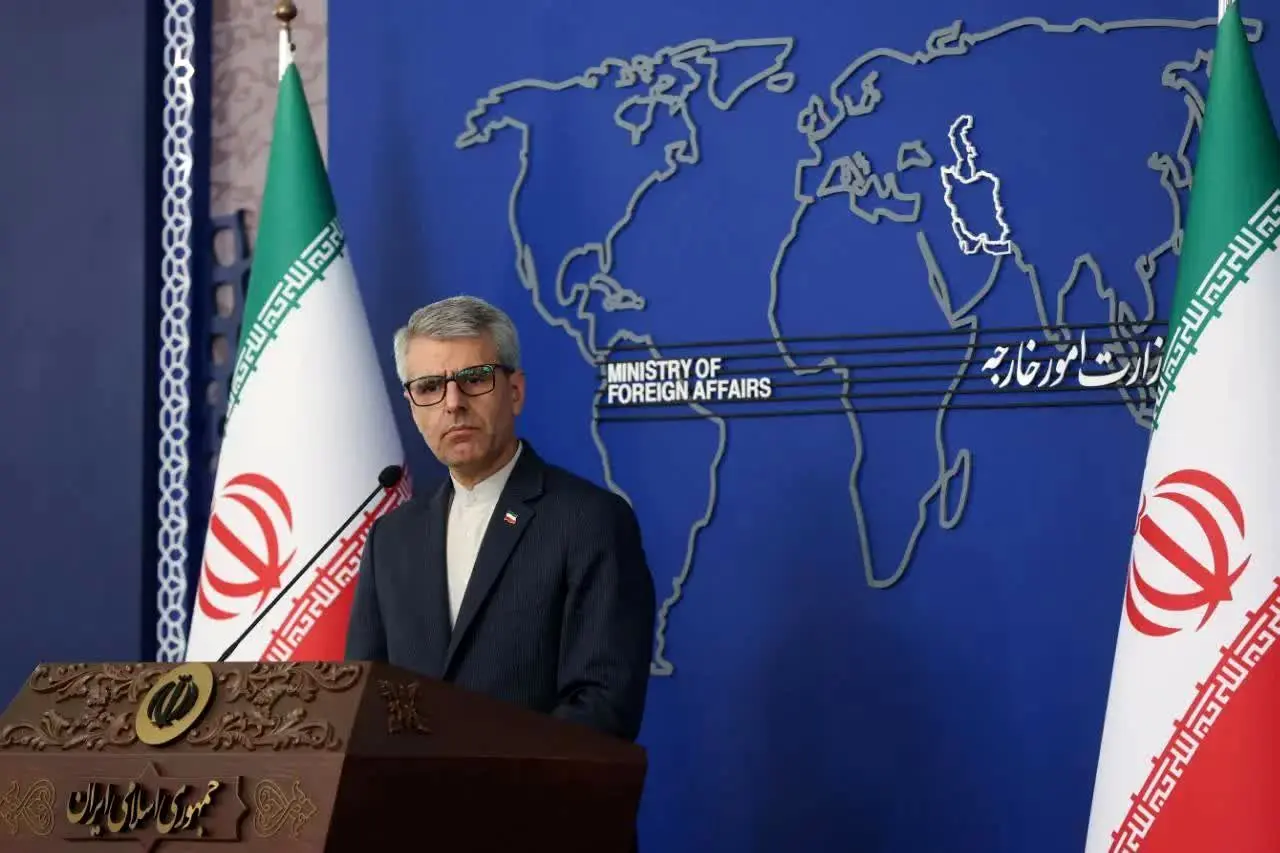 بقایی: دشمنی آمریکا با علم و پیشرفت ایرانیان است + عکس بقایی: دشمنی آمریکا با علم و پیشرفت ایرانیان است + عکس