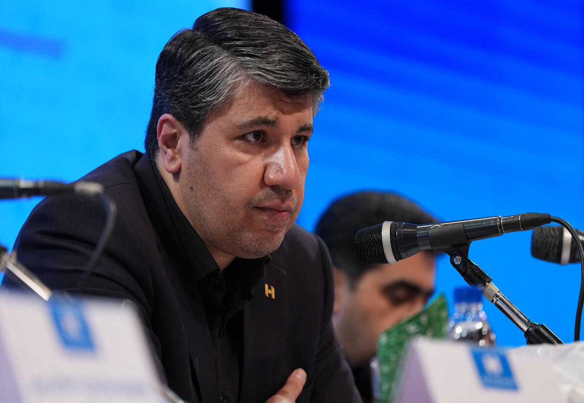 تاکید مدیرعامل بانک صادرات ایران بر ارتقای خدمات بانکی​