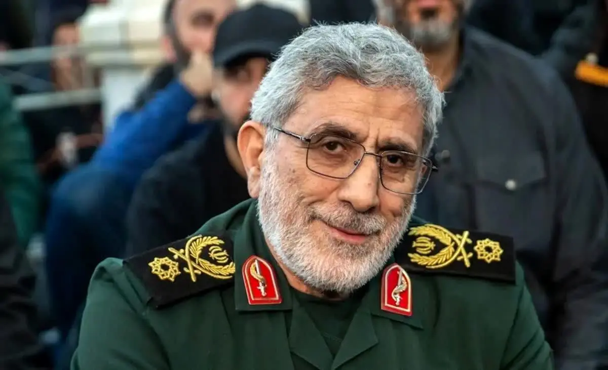 تقدیر فرمانده نیروی قدس سپاه از حضور باشکوه مردم عراق در مراسم تشییع رهبر شهید تقدیر فرمانده نیروی قدس سپاه از حضور باشکوه مردم عراق در مراسم تشییع رهبر شهید