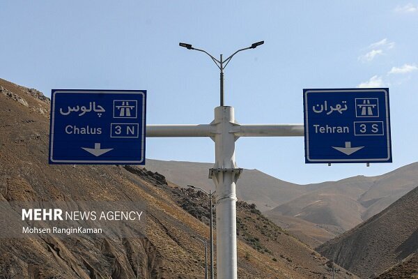 جاده چالوس و آزادراه تهران–شمال یک‌طرفه شد