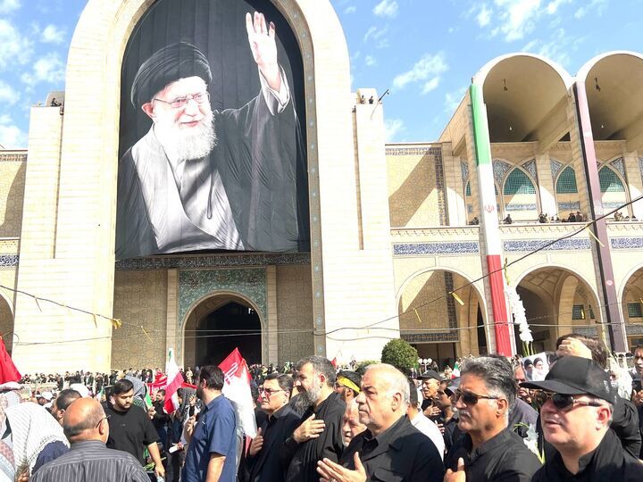 حضور مردم در بدرقه رهبر شهید، تجدید عهد با آرمان‌های انقلاب است