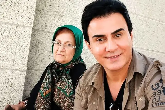 حضور گسترده هنرمندان در مراسم یادبود مادر عمو پورنگ + فیلم حضور گسترده هنرمندان در مراسم یادبود مادر عمو پورنگ + فیلم
