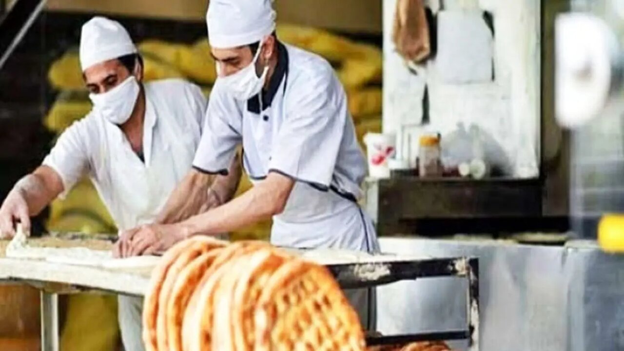 خبر مهم اصناف برای مراسم تشییع / نانوایی‌های سیار در مسیر تشییع مستقر می‌شوند