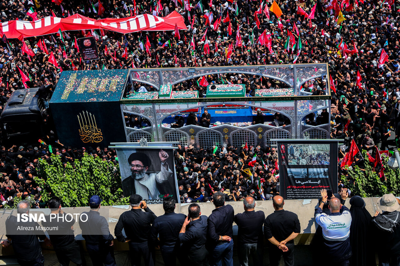 رئیس سازمان اورژانس کشور: تاکنون هیچ مورد فوتی در مراسم تشییع رهبر شهید ثبت نشده است رئیس سازمان اورژانس کشور: تاکنون هیچ مورد فوتی در مراسم تشییع رهبر شهید ثبت نشده است