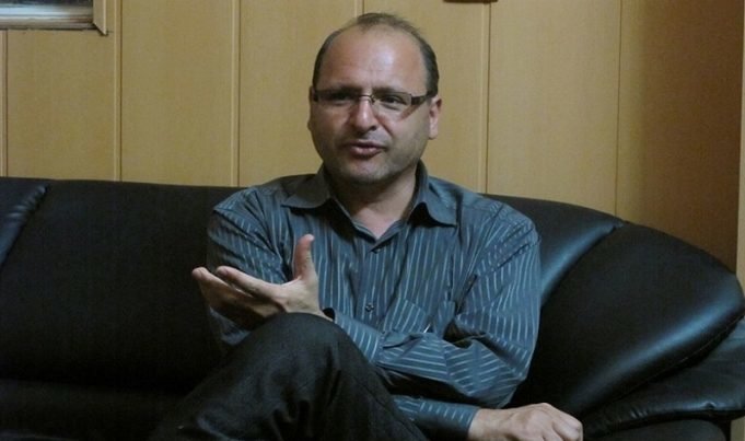 عضو کمیسیون امنیت ملی مجلس: زمان آن رسیده که ایران بمب هستهای را بسازد/ آمریکا از زبان عمان با ما صحبت میکند عضو کمیسیون امنیت ملی مجلس: زمان آن رسیده که ایران بمب هستهای را بسازد/ آمریکا از زبان عمان با ما صحبت میکند