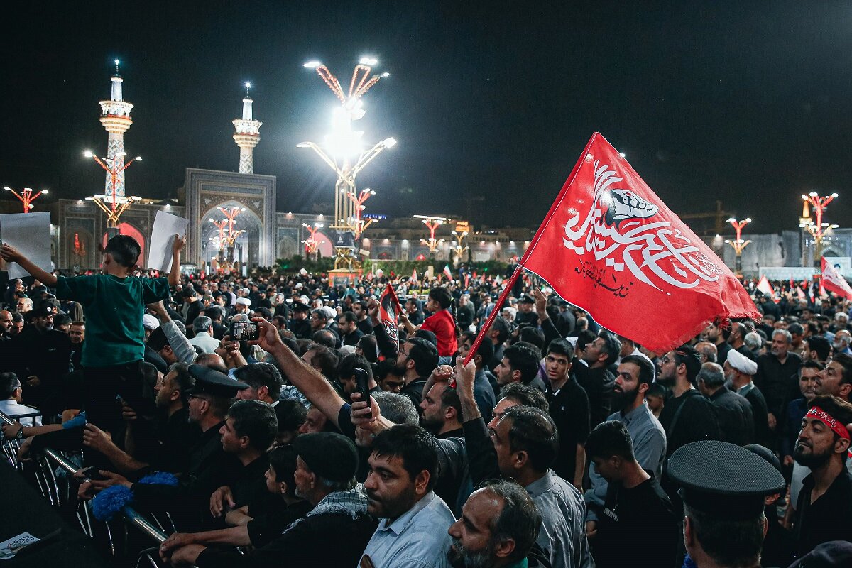 فرزندان رهبر شهید در مراسم بزرگداشت/ حدادعادل همنشین علم الهدی شد/ دایی فرزندان رهبر شهید هم بود + تصاویر فرزندان رهبر شهید در مراسم بزرگداشت/ حدادعادل همنشین علم الهدی شد/ دایی فرزندان رهبر شهید هم بود + تصاویر