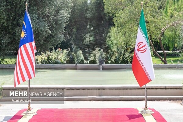 مالزی؛ دروازه ورود کالاهای ایرانی به بازار جنوب شرق آسیا مالزی؛ دروازه ورود کالاهای ایرانی به بازار جنوب شرق آسیا