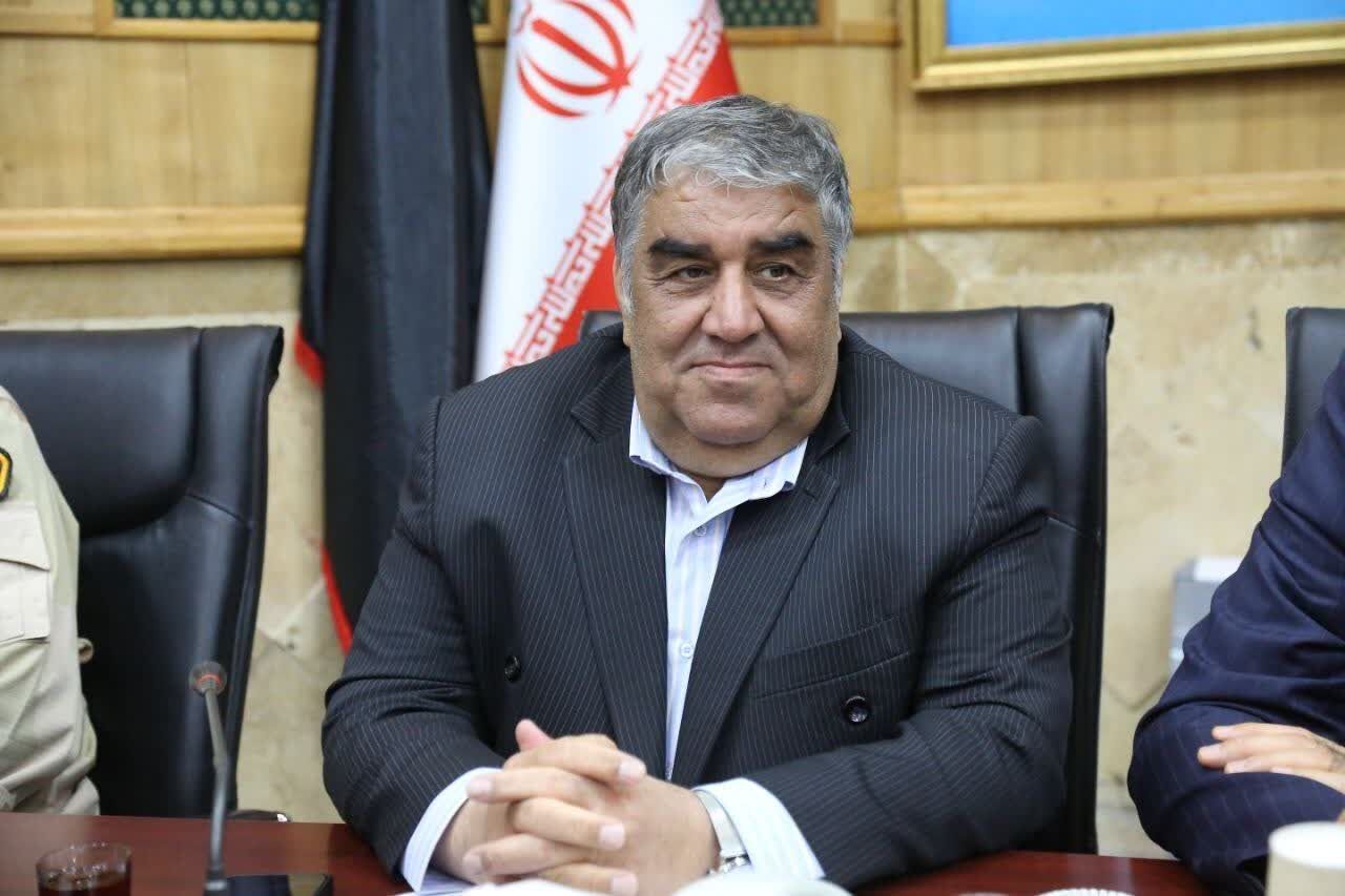 نماینده غرب کرمانشاه: تسهیلات ویژه تجاری برای مرزنشینان در انتظار تصویب هیات دولت است نماینده غرب کرمانشاه: تسهیلات ویژه تجاری برای مرزنشینان در انتظار تصویب هیات دولت است