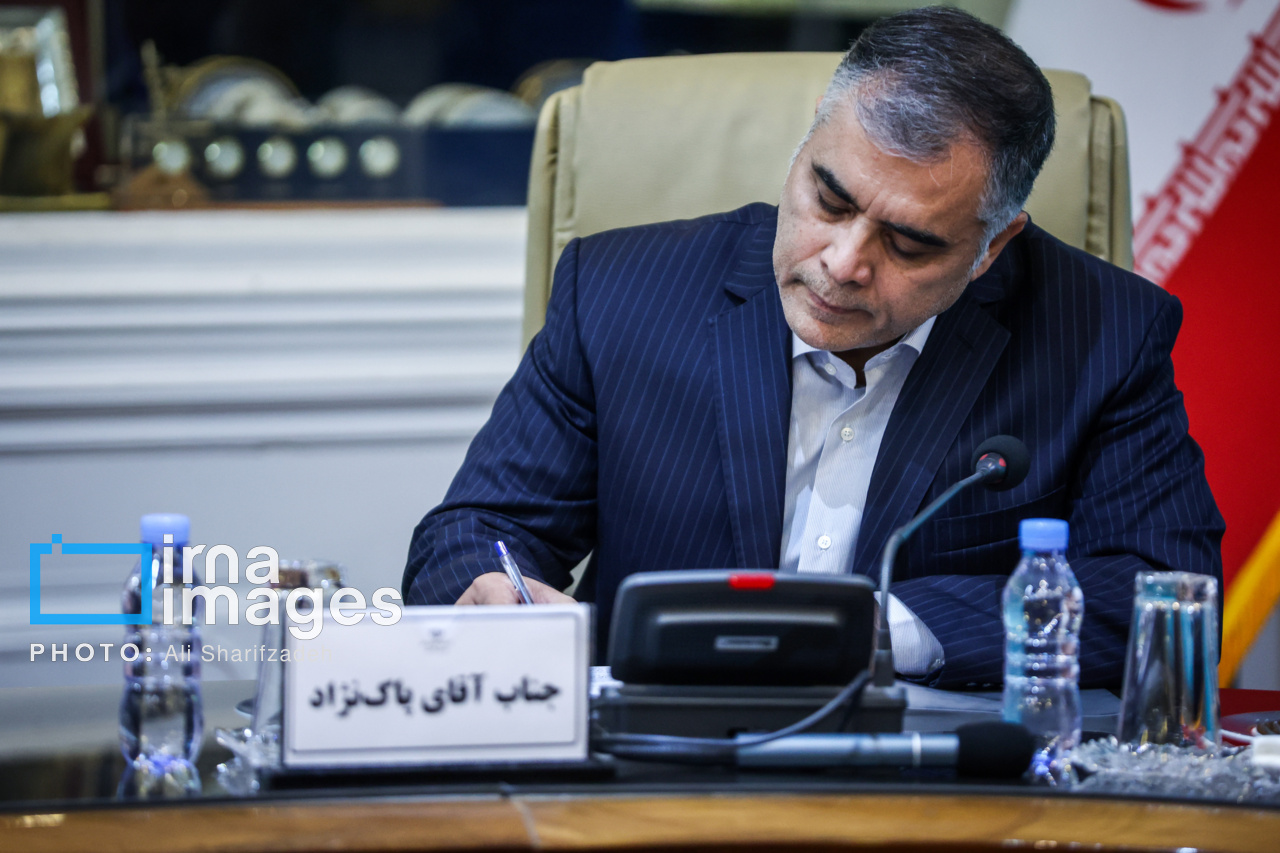 نگاه مسئولیت‌آفرین