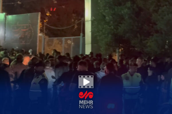 گزارش مهر در فاصله چند ساعت به آغاز مراسم وداع با رهبر شهید انقلاب گزارش مهر در فاصله چند ساعت به آغاز مراسم وداع با رهبر شهید انقلاب